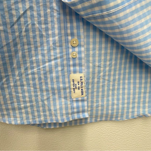 U.S. Polo ASSN. Button down shirt 👕 - Picture 3 of 7